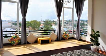 Pho Thuong House and Kitchen