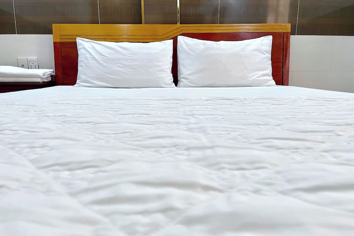 Chambre Standard | Bureau, accĂšs au Wi-Fi (inclus), literie fournie