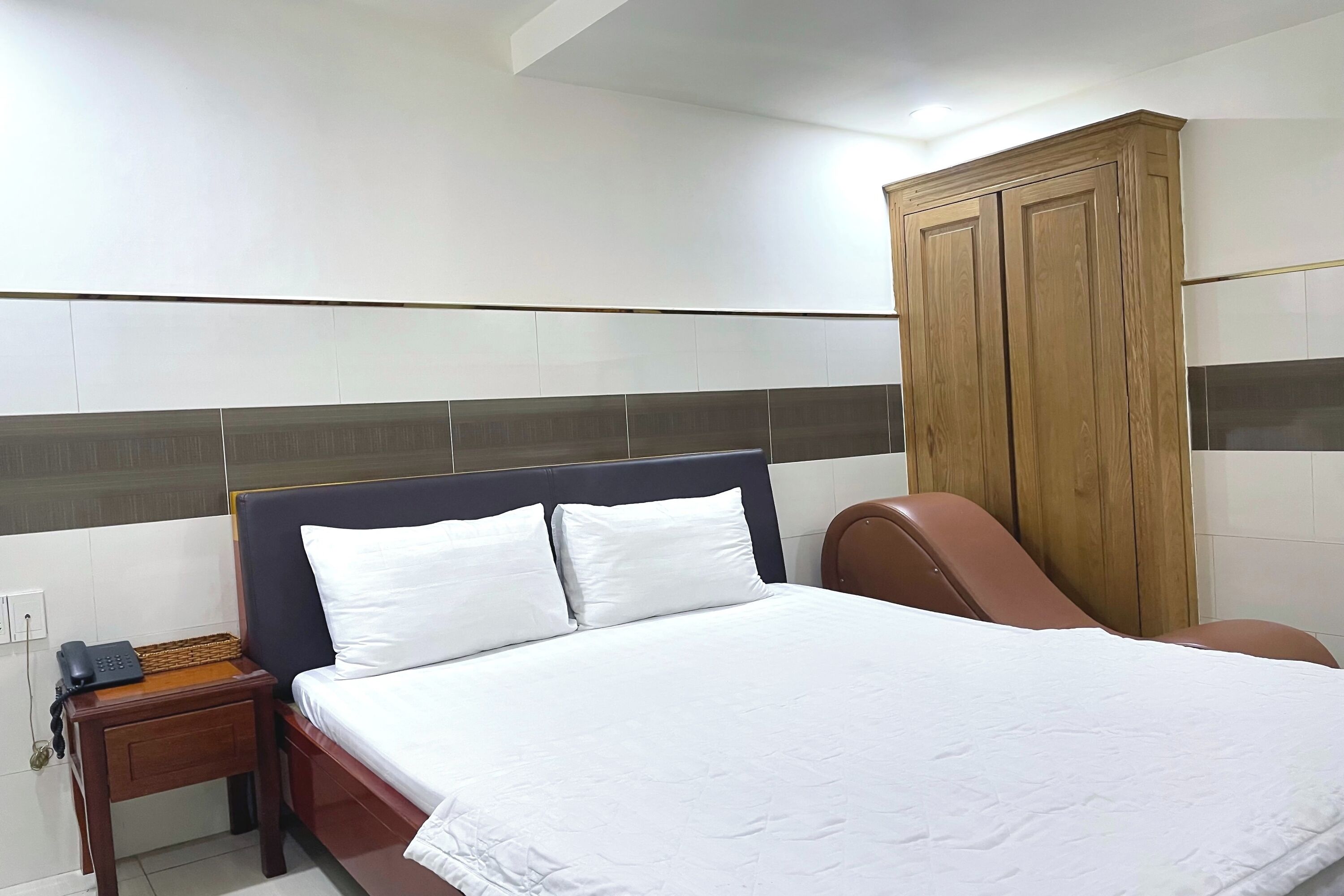 Habitación Premium | Escritorio, wifi gratis, ropa de cama
