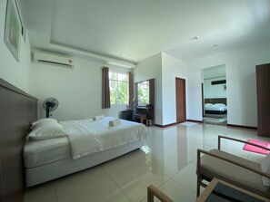 Wi-Fi de cortesia, roupa de cama