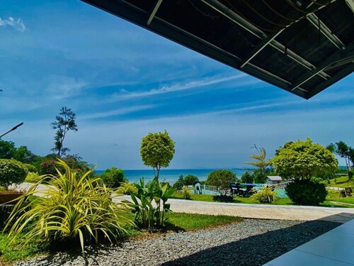 D View Holiday Home