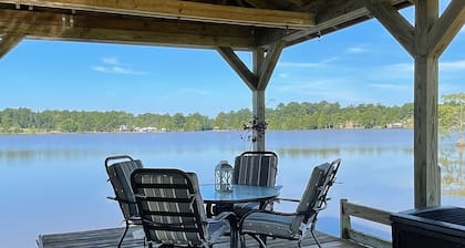 Cottage on the Lake