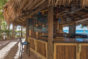 Studio (3 Bedrooms) | Interior