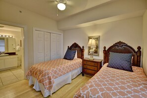 Studio (3 Bedrooms) | Innenbereich