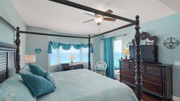 4 bedrooms, laptop workspace, iron/ironing board, bed sheets