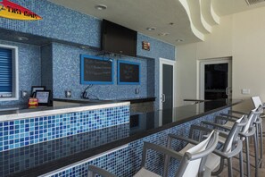 Studio (3 Bedrooms) | Interior - Sterling Breeze 2001 (Panama City Beach)