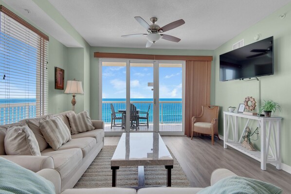 Studio (3 Bedrooms) | Front of property
