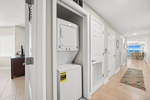 スタジオ (3 Bedrooms) | 内装