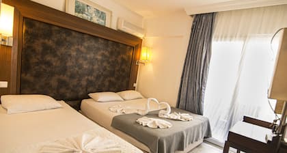 Famous Hotel Marmaris