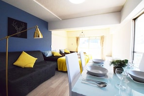 Apartment | Living area