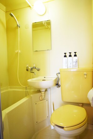 Apartment | Bathroom