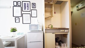 Apartment | Mini-refrigerator - Oval Shin Otsuka 603 (Tokyo)