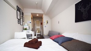 Apartment | Iron/ironing board, WiFi (free), bed sheets - Oval Shin Otsuka 603 (Tokyo)