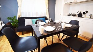 Apartment | In-room dining - Oval Tokyo Minami Ikebukuro 202 (Tokyo)