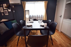 Apartment | In-room dining