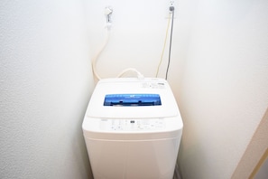 Apartment | Laundry