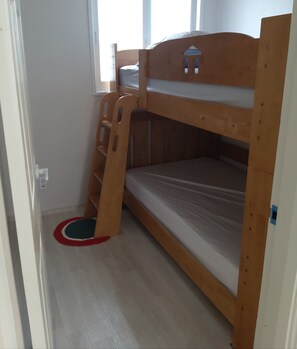 2 bedrooms, WiFi