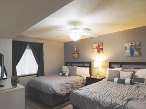 2 bedrooms, iron/ironing board, free WiFi