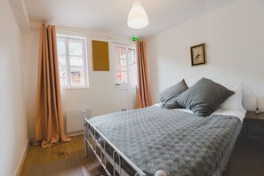 5 bedrooms, WiFi