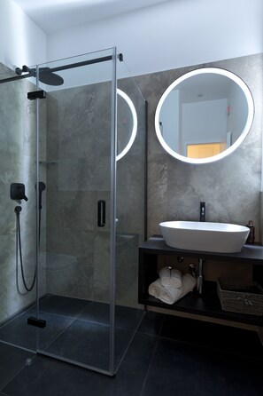 Luxury-Doppelzimmer, Meerblick (1) | Badezimmer