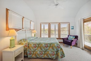 5 bedrooms, iron/ironing board, WiFi (free), bed sheets