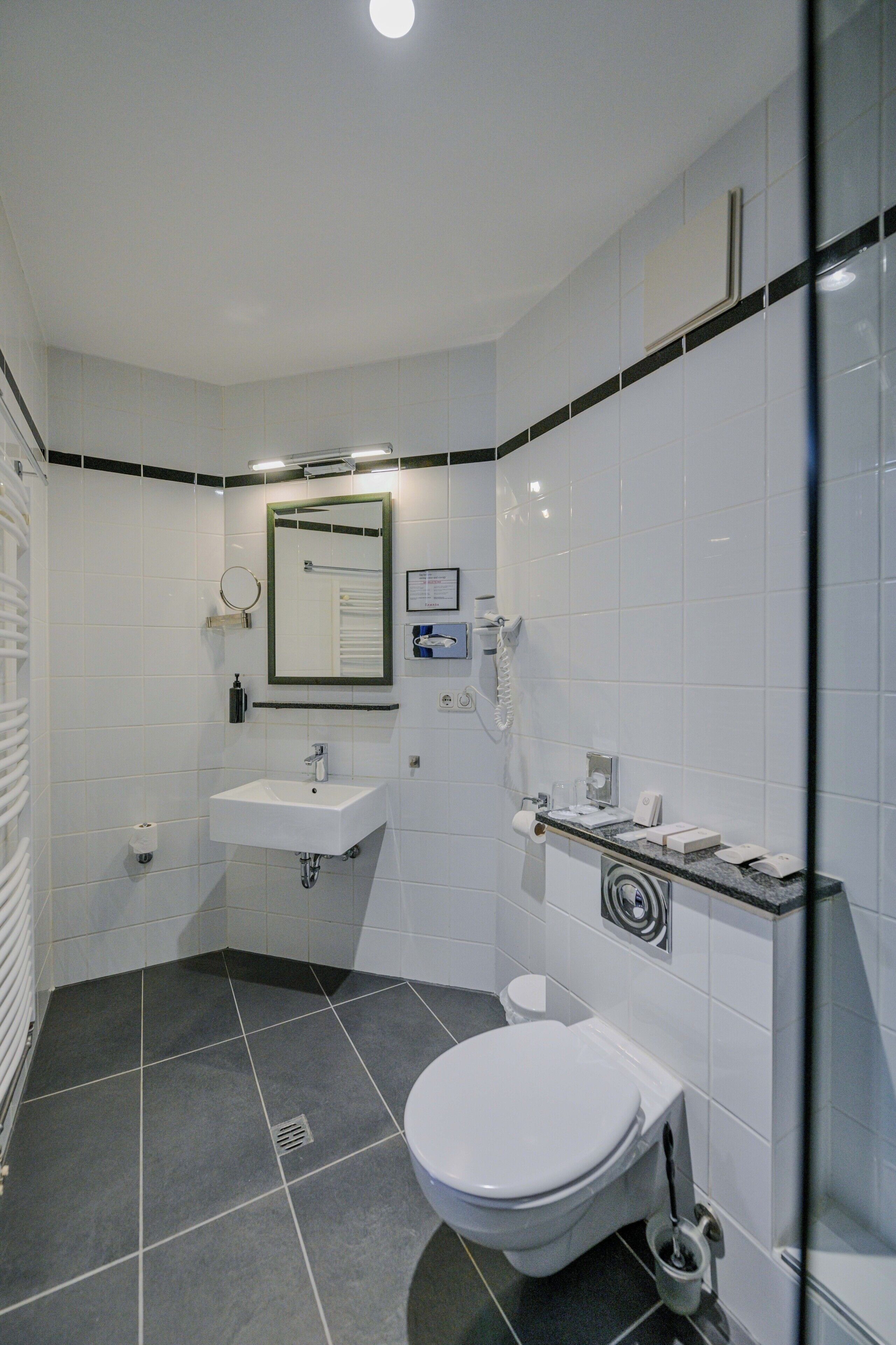 Foto - Ramada by Wyndham Frankfurt Central Station