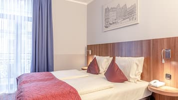 Comfort-Doppel- oder -Zweibettzimmer | Minibar, Zimmersafe, Verdunkelungsvorhänge, schallisolierte Zimmer