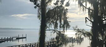 Seas the Day Cottage is built over the water for fantastic fishing & lake views.