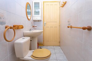 Hair dryer, towels - Le Verger de Charles - jardin arboré - Petit Canal Guadeloupe (Petit-Canal)