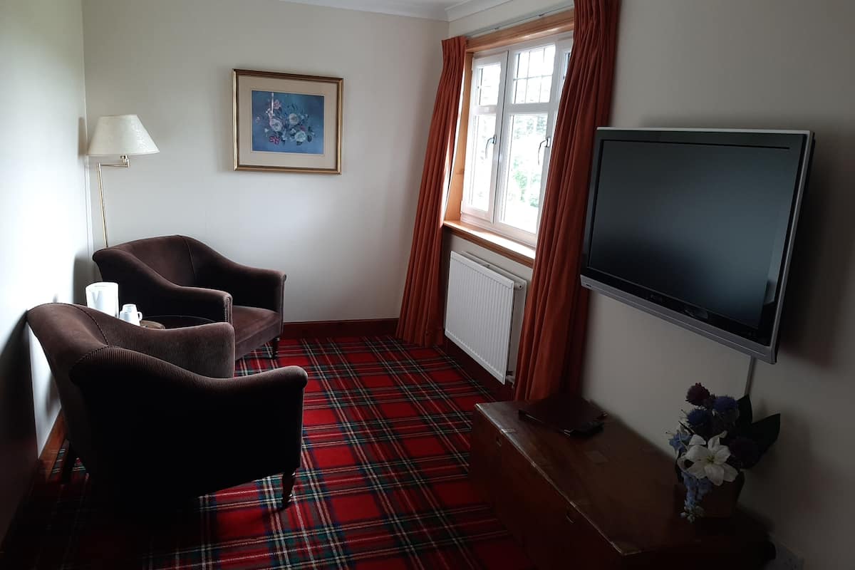 double room | individually decorated, individually furnished, soundproofing