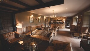Bar (on property) - Laggan Hotel (Newtonmore)