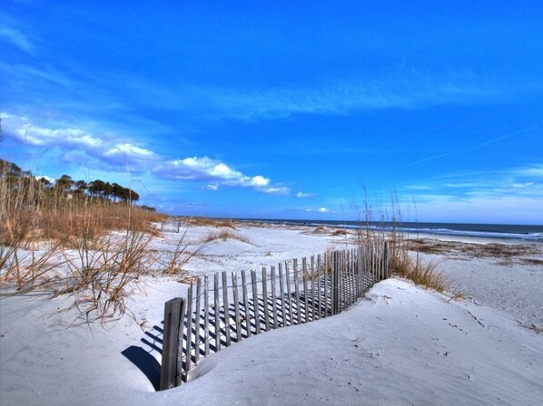 Private beach, sun-loungers, beach towels
