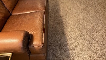 2 habitaciones, escritorio, wifi gratis y ropa de cama