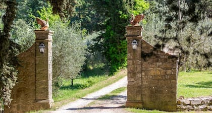 CASA DEGLI ULIVI - COTTAGE WITH SWIMMING POOL