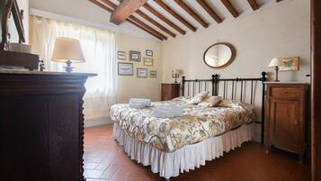 3 chambres, fer et planche Ă repasser, Wi-Fi, draps fournis