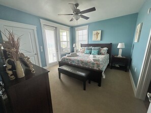 3 bedrooms, iron/ironing board, travel crib, free WiFi