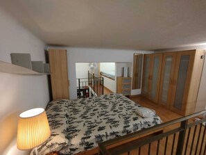 3 chambres, bureau, fer et planche à repasser, Wi-Fi gratuit