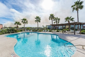 A heated pool - Wait n' Sea- 42 HT (Laguna Vista)