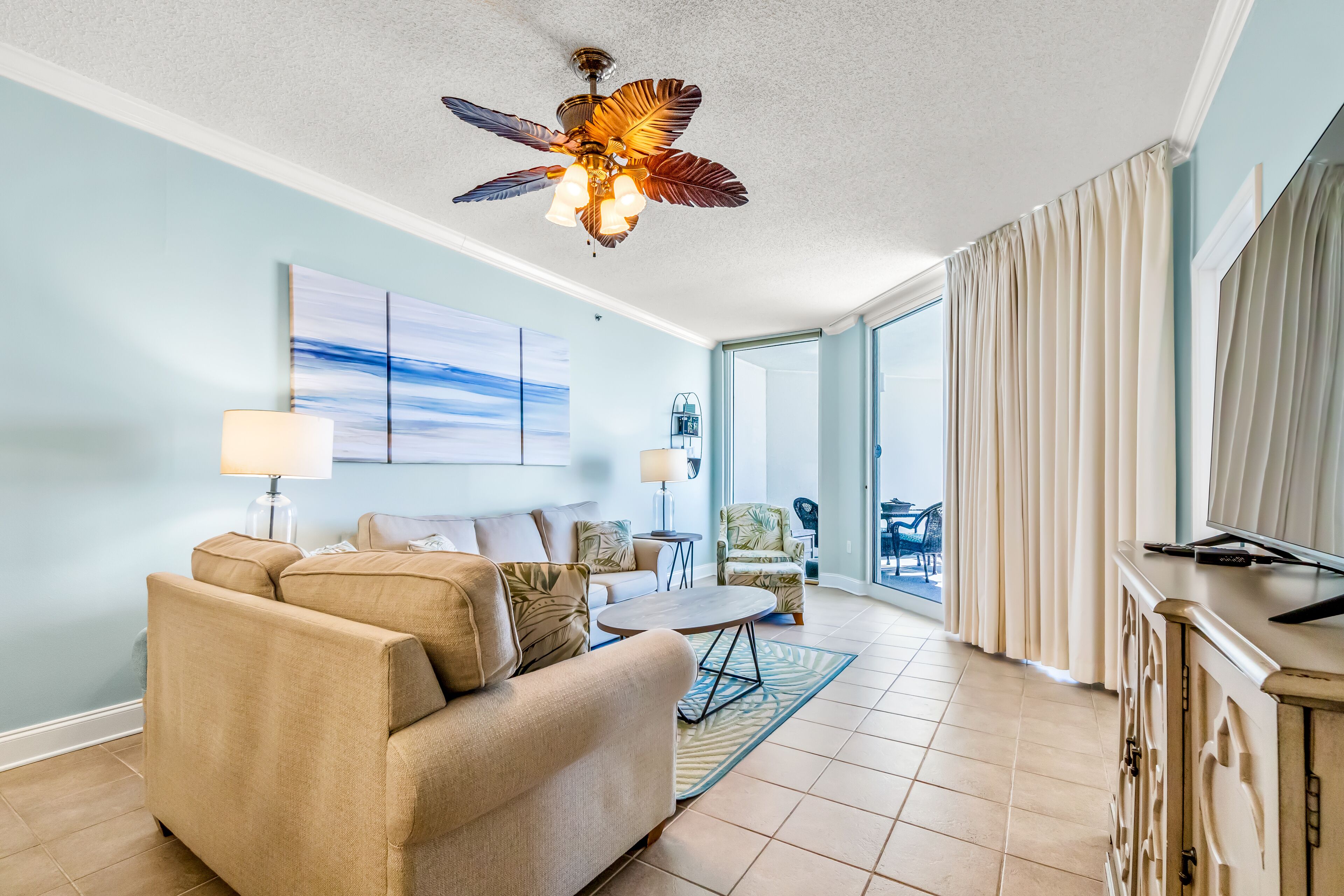 Gulf-front condo with pools & tennis - near attractions