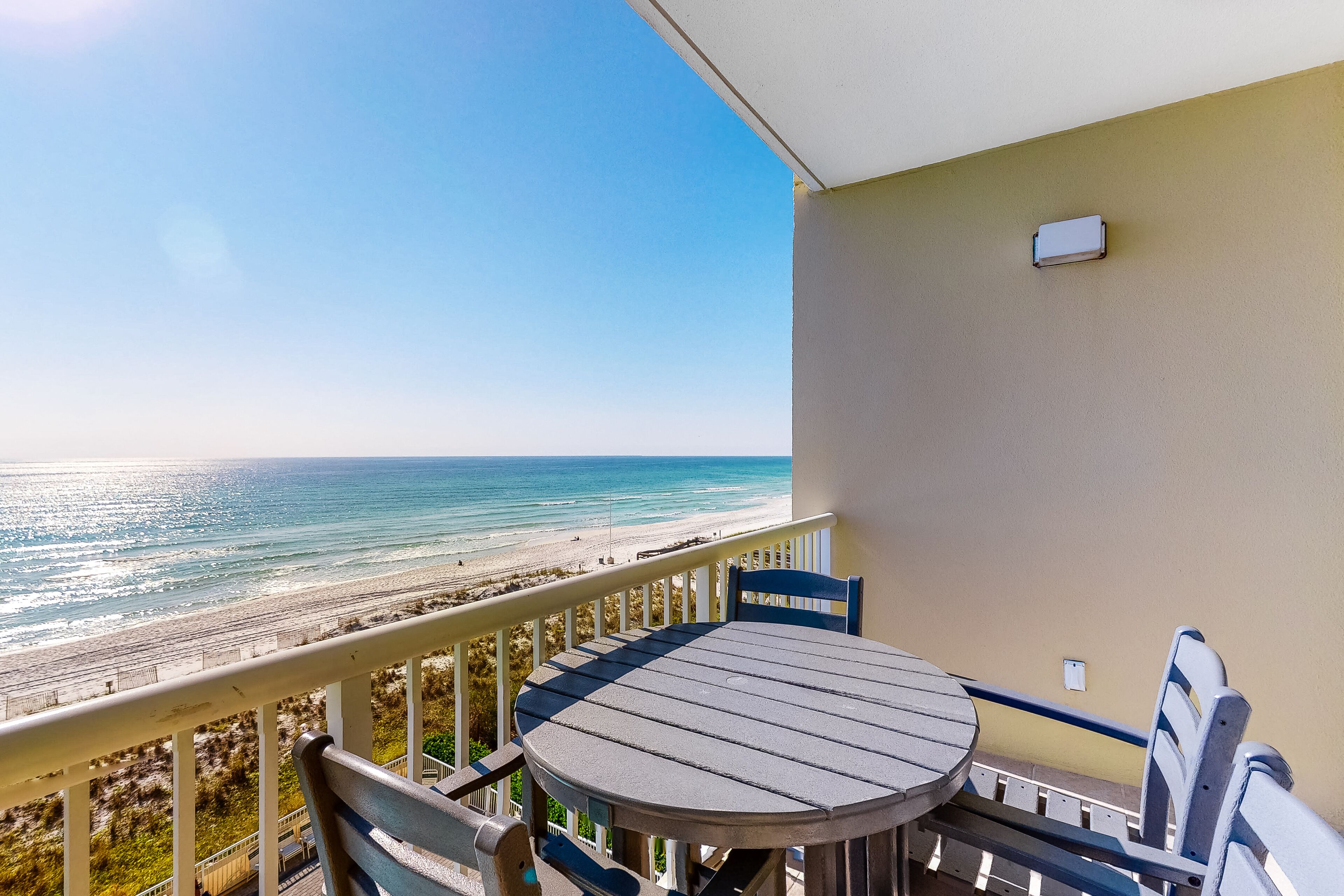 Inviting 5th-Floor Condo On Okaloosa Island Gulf-Front Views Beach Chairs