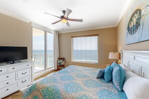 4 bedrooms, iron/ironing board, Internet, bed sheets