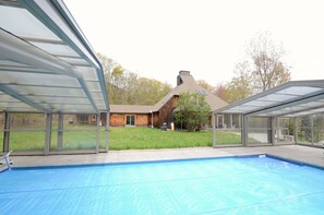 Piscina externa, piscina aquecida