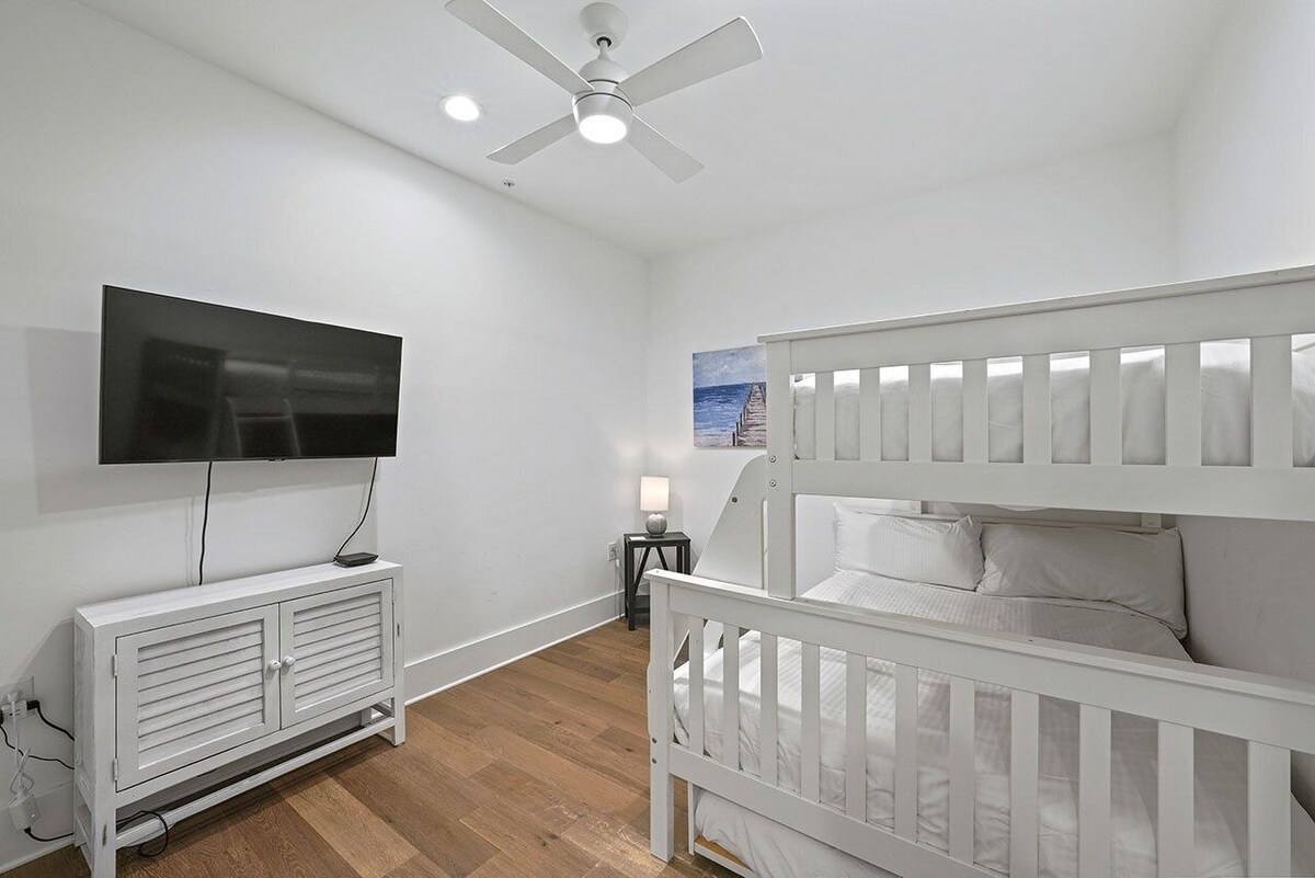 Photo 33 of Esmeralda- Pet-Friendly Beachfront with Ocean Views, Rooftop Private Pool & Theater