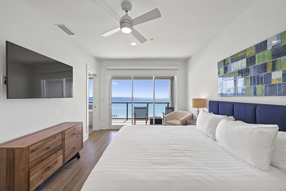 Photo 13 of Esmeralda- Pet-Friendly Beachfront with Ocean Views, Rooftop Private Pool & Theater