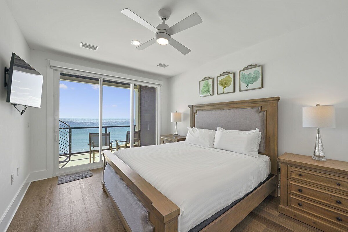 Photo 19 of Esmeralda- Pet-Friendly Beachfront with Ocean Views, Rooftop Private Pool & Theater