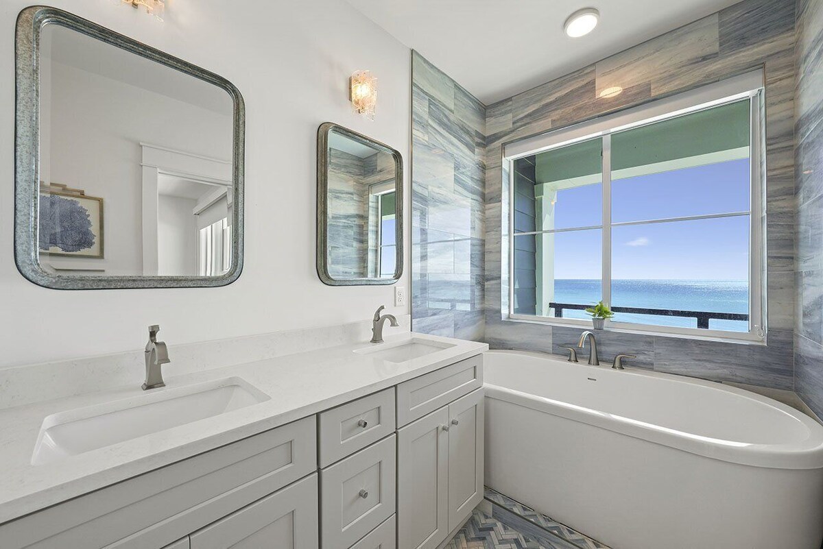 Photo 15 of Esmeralda- Pet-Friendly Beachfront with Ocean Views, Rooftop Private Pool & Theater