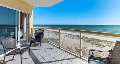 Gulf Front Condo with Onsite Pools, Fitness Center, Dry Sauna, and WiFi