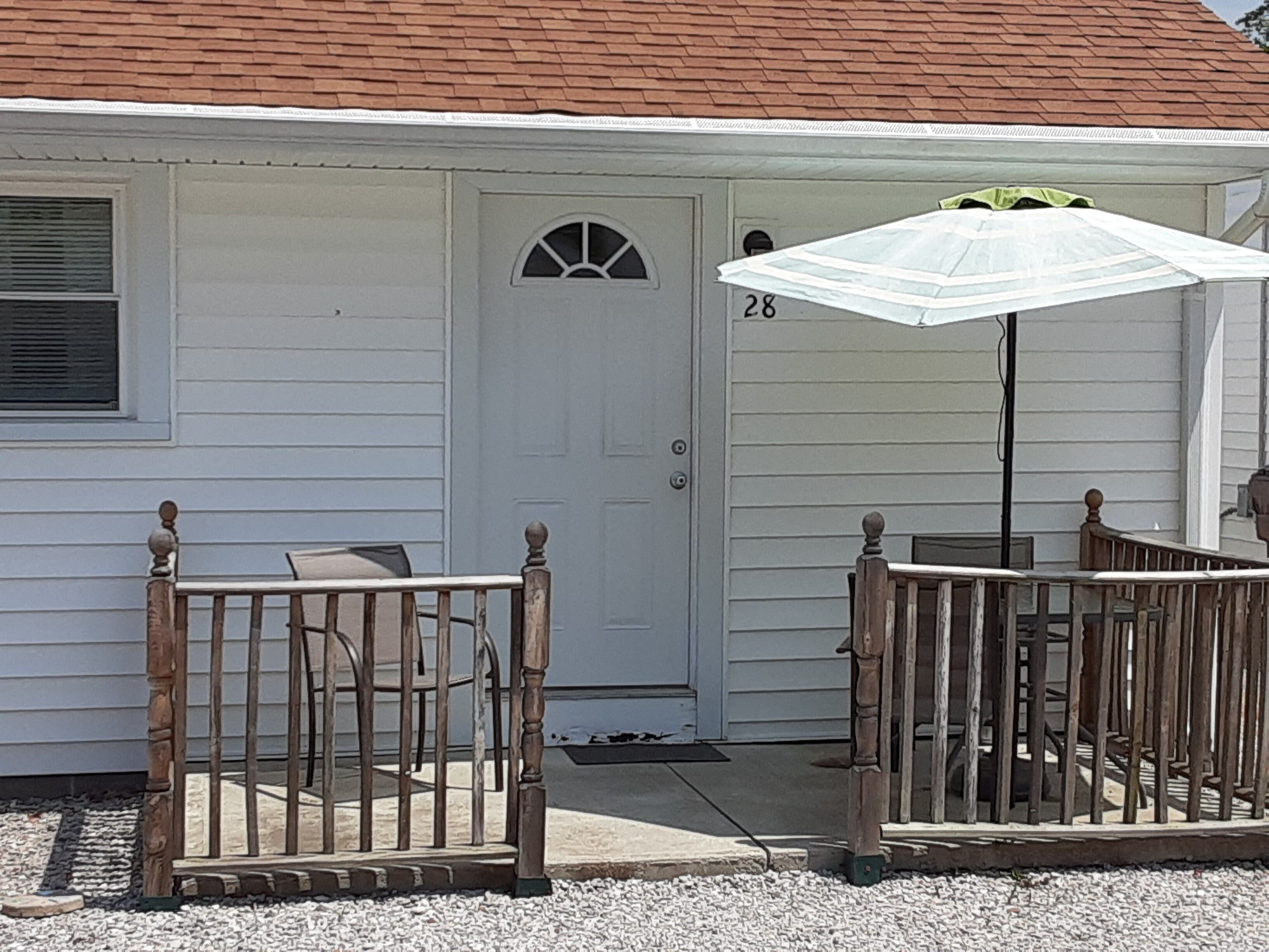 Heavenly Cottage Located Directly On GOTL Strip