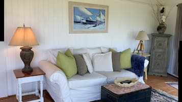 Téléviseur connecté, foyer, bureau