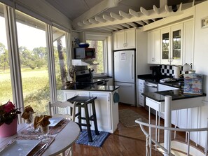 Fridge, microwave, oven, stovetop - Stunning Direct Calibogue Sound Views From this Peninsula Sealoft on Deer Island (Hilton Head Island)